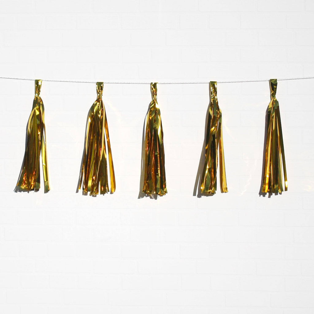 Gold tassels discount decorations