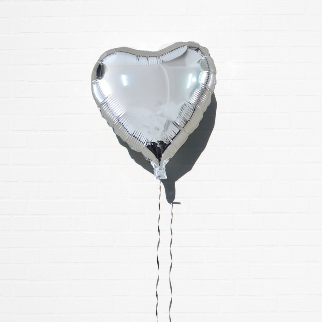 heart foil balloon silver