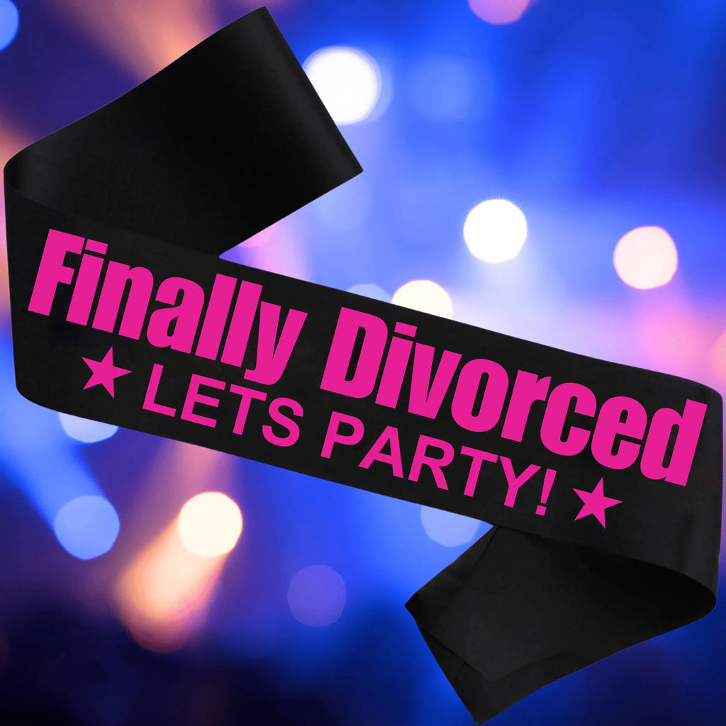 FINALLY DIVORCED lets party! Sash Lively & Co 