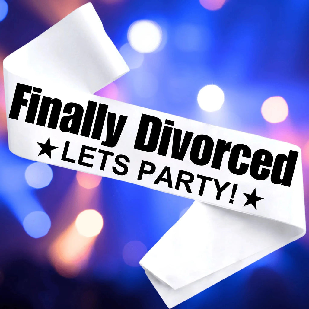 FINALLY DIVORCED lets party! Sash Lively & Co 